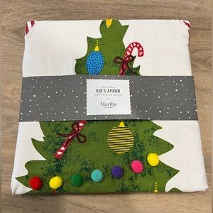 Festive Kids Apron with Christmas Tree Design
